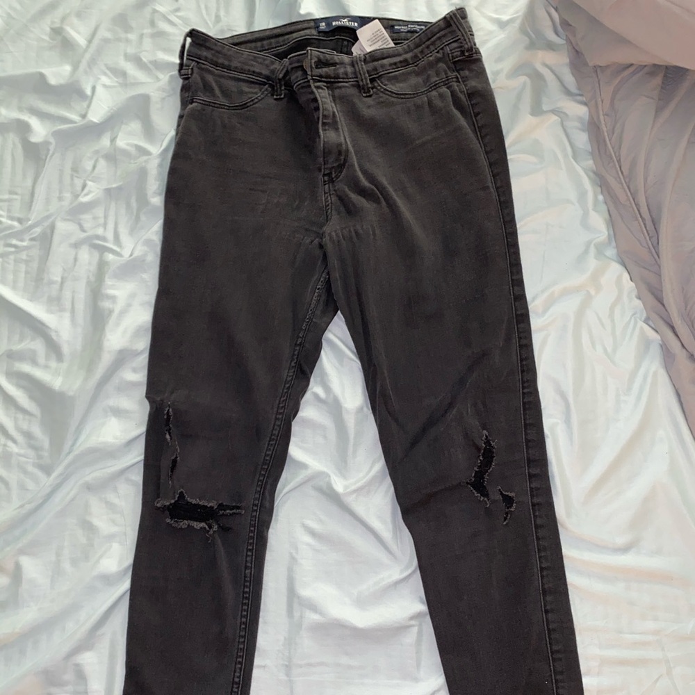 Hollister high rise Black Ripped Jeans